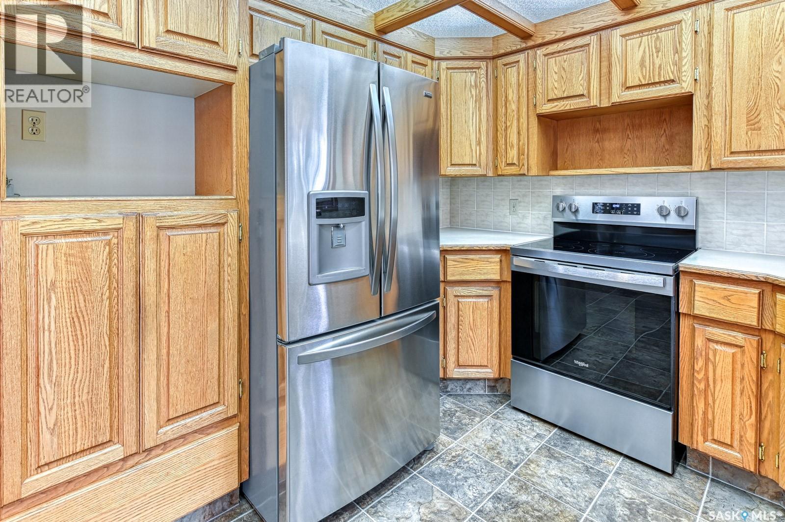 2659 Lacombe Crescent E, Regina, Saskatchewan  S4V 1T4 - Photo 9 - SK031456