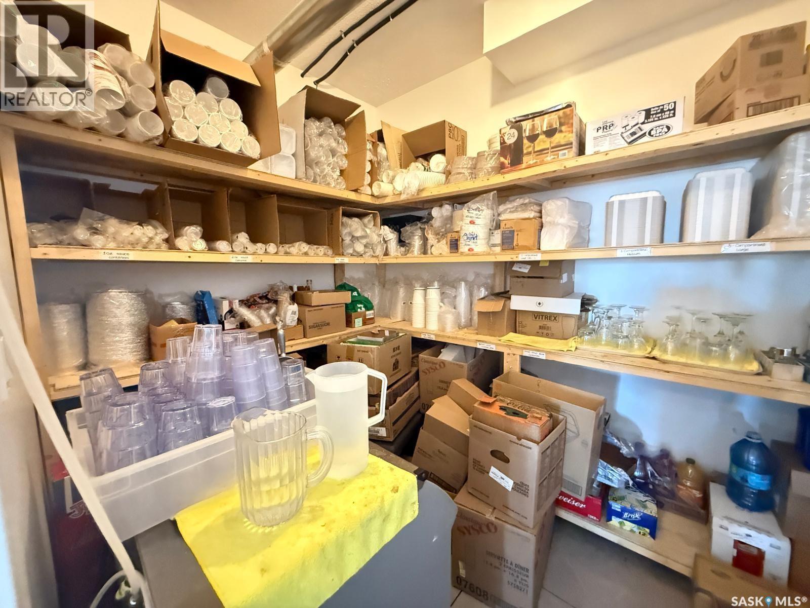 531 South Service Road, Wynyard, Saskatchewan  S0A 4T0 - Photo 15 - SK031135