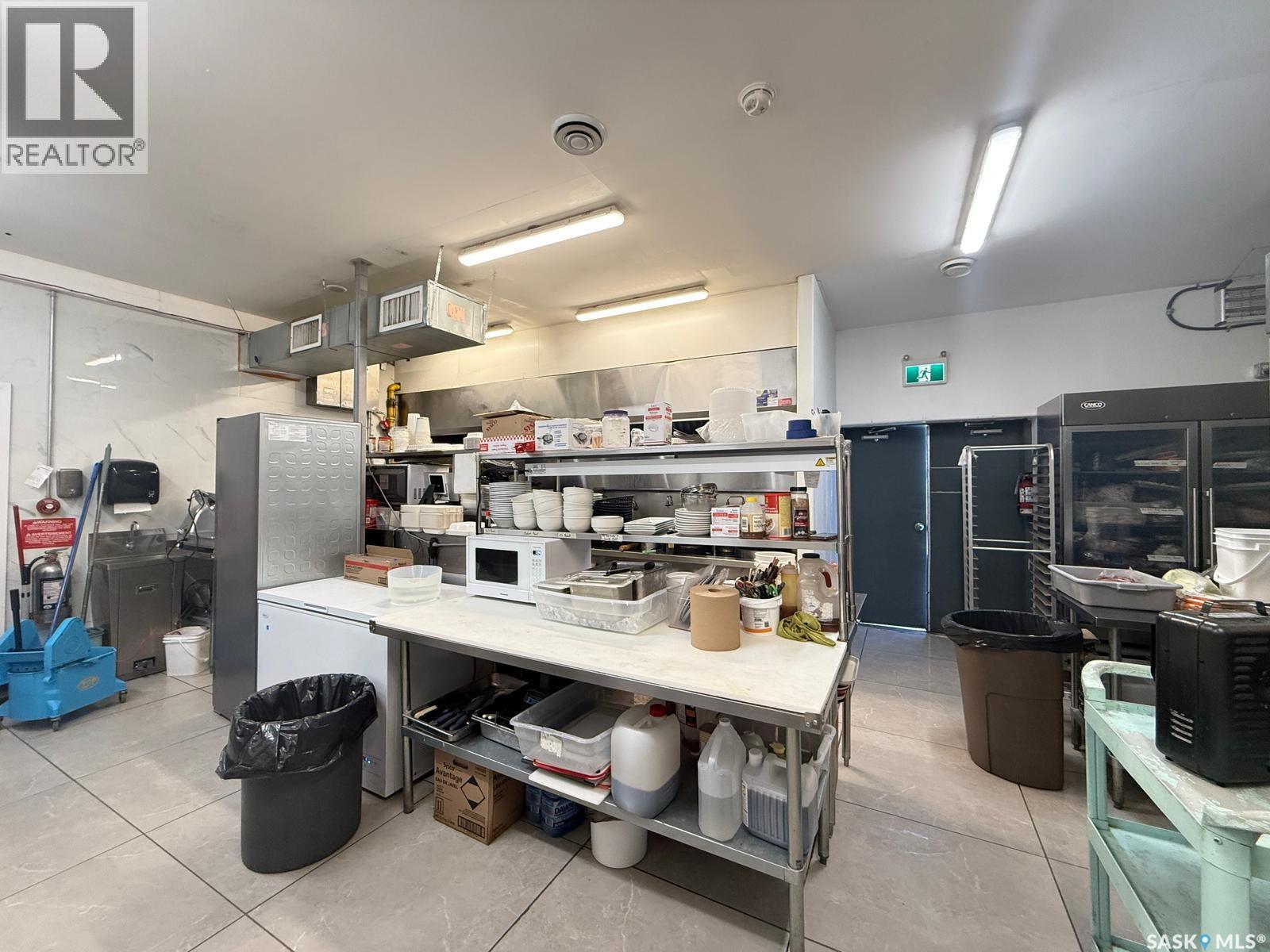 531 South Service Road, Wynyard, Saskatchewan  S0A 4T0 - Photo 18 - SK031135