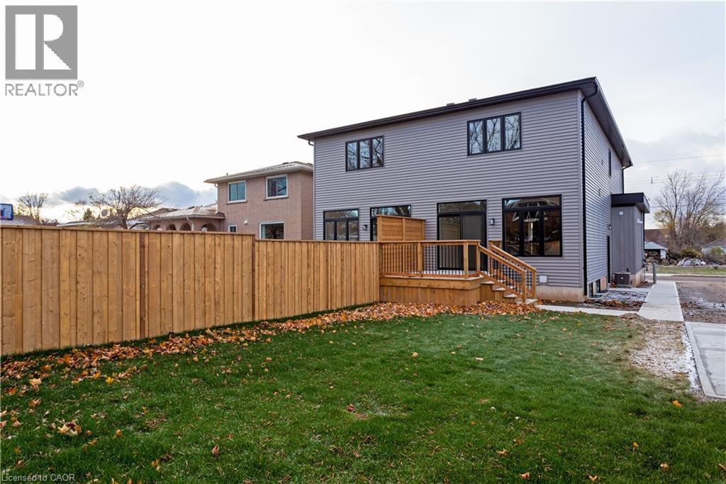 29 Dana Drive, Hamilton, Ontario  L9A 3H7 - Photo 13 - 40815105