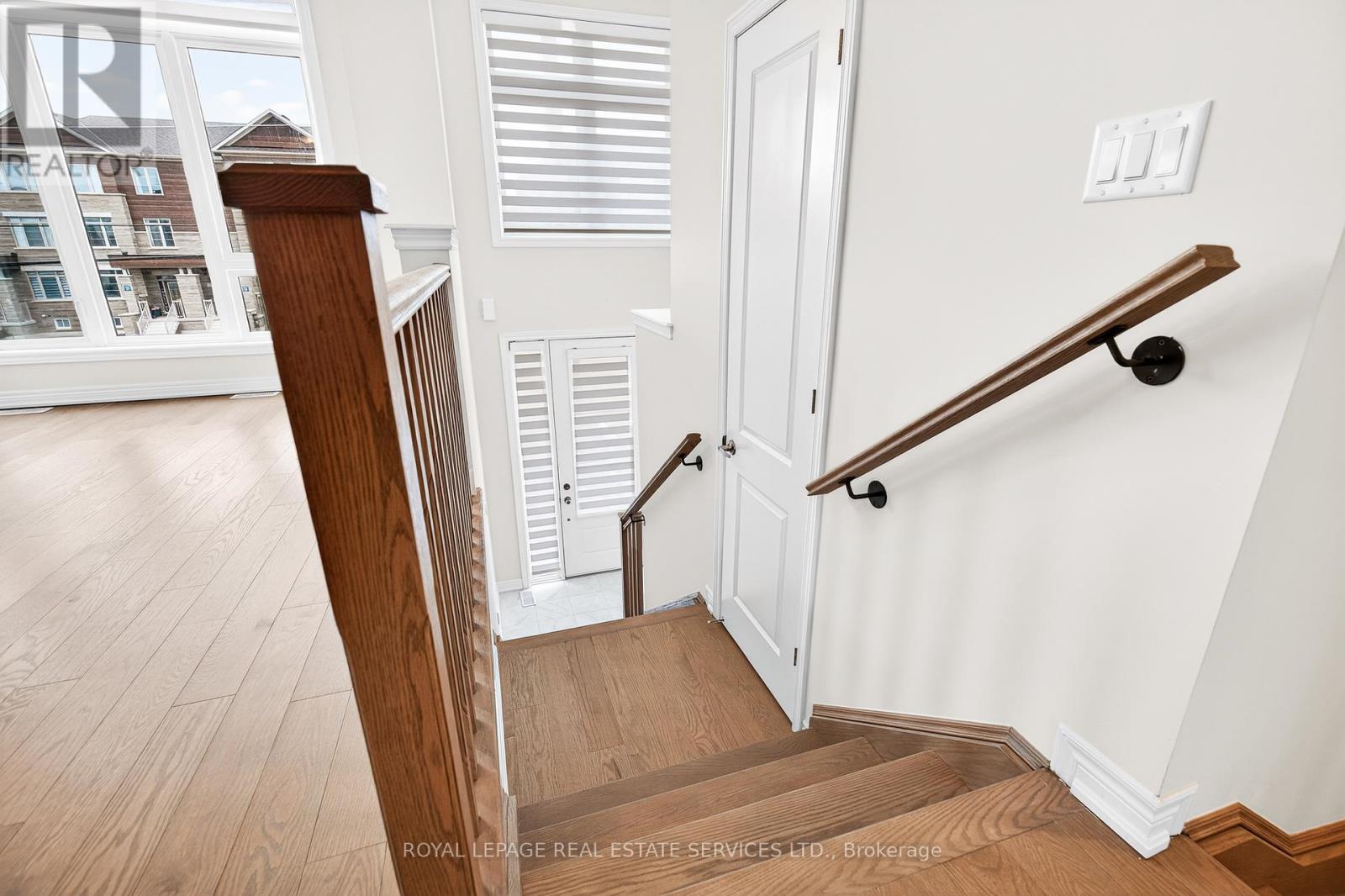 1 - 3201 Sixth Line, Oakville, Ontario  L6H 0V8 - Photo 5 - W12929680