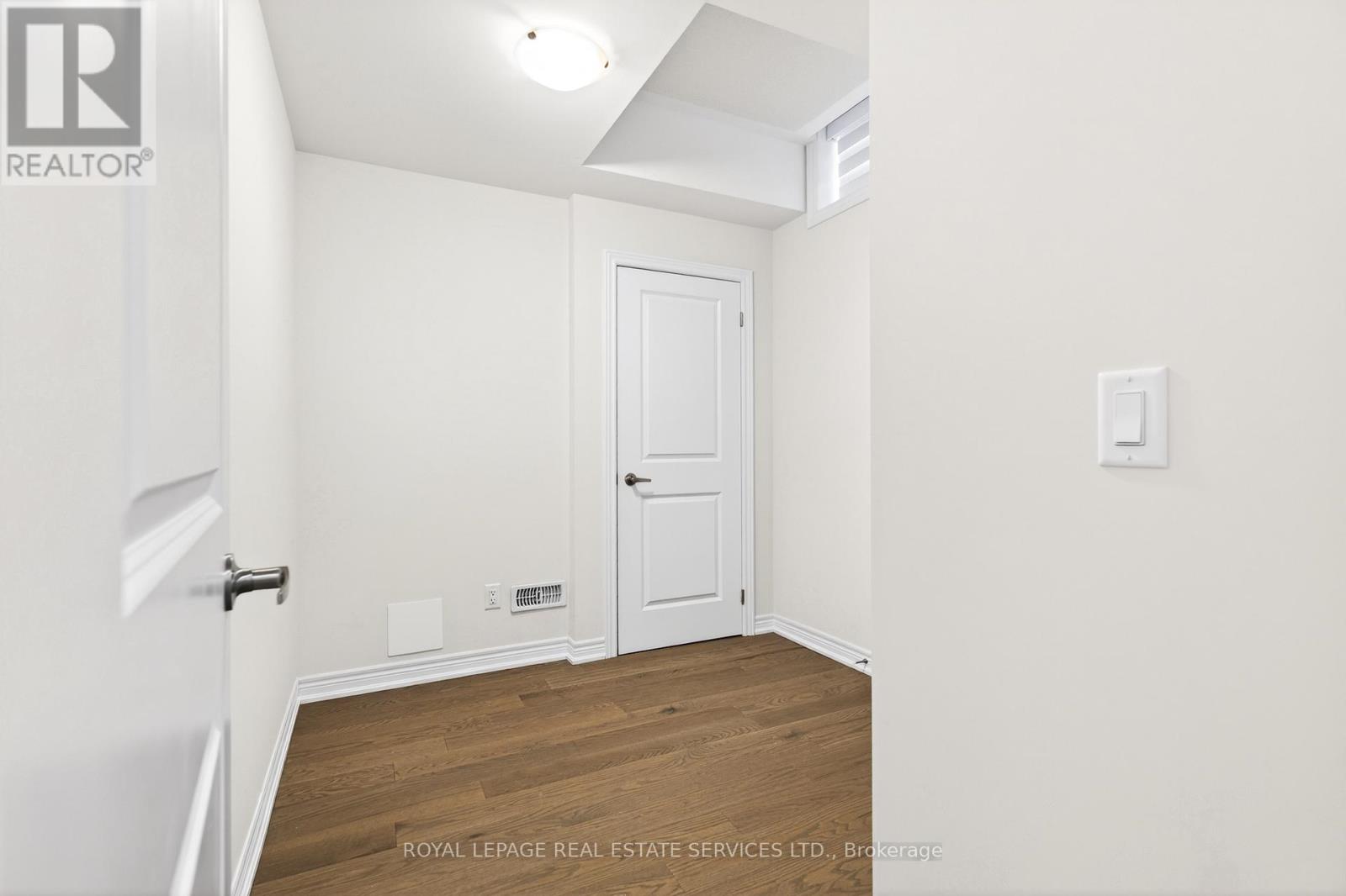 Unit 2 - 3201 Sixth Line, Oakville, Ontario  L6H 0V8 - Photo 30 - W12929696