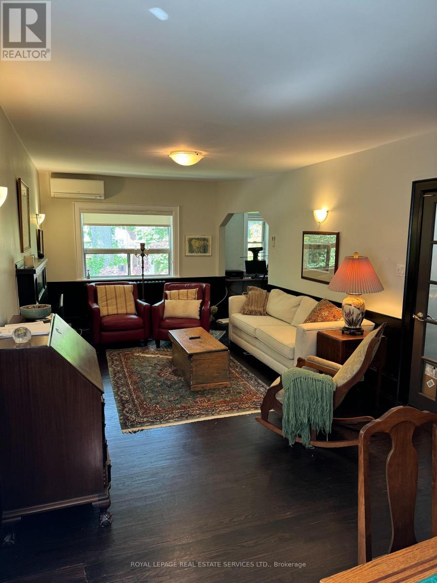 393* Willard Avenue, Toronto, Ontario  M6S 3R4 - Photo 43 - W12929730