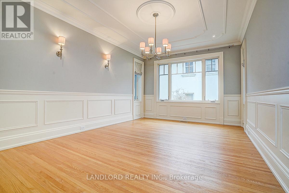 88 Princess Anne Crescent, Toronto (Princess-Rosethorn), Ontario  M9A 2P8 - Photo 12 - W12929778