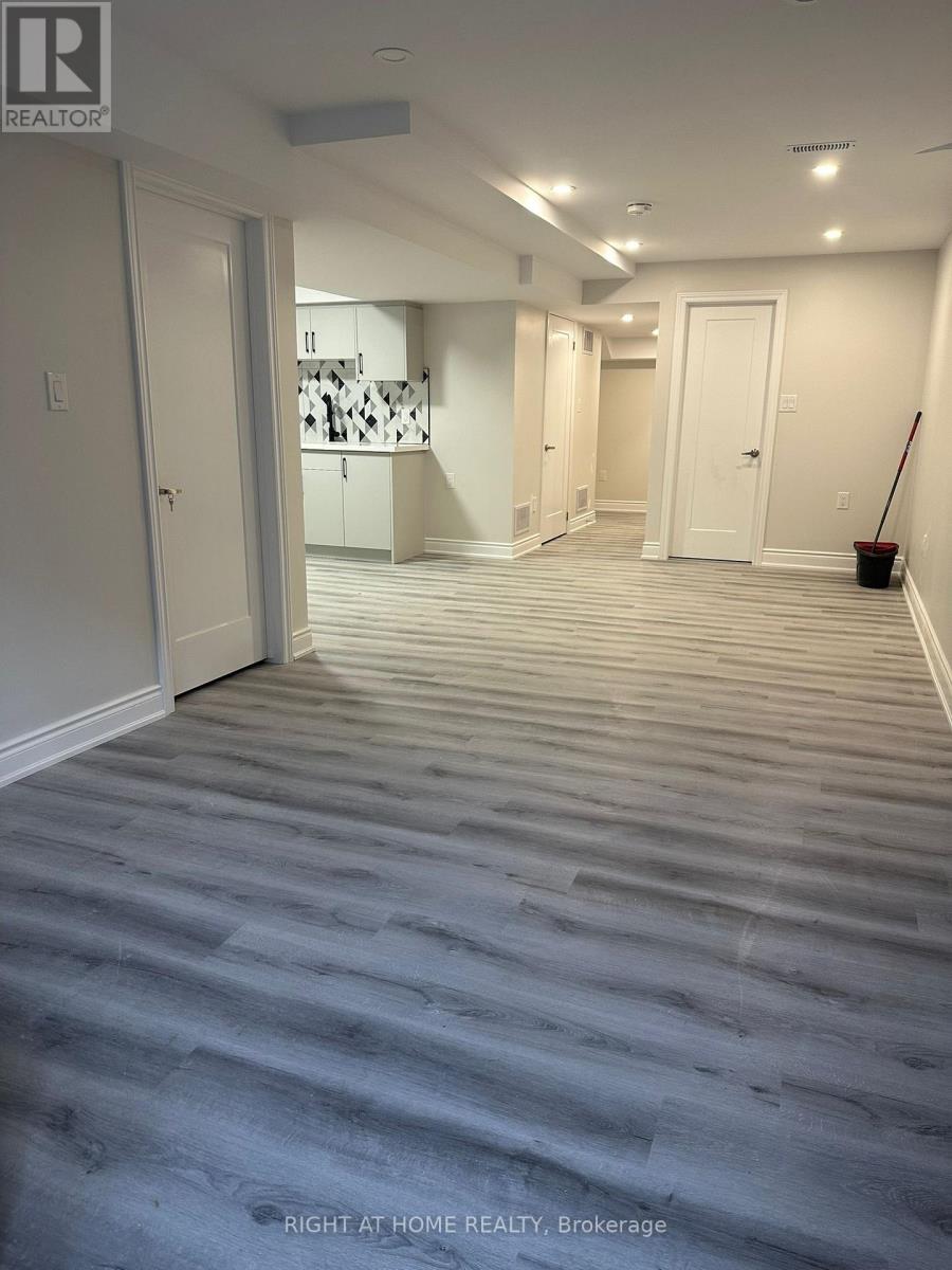 BSMNT - 61 EDINBURGH DRIVE, Brampton, Ontario