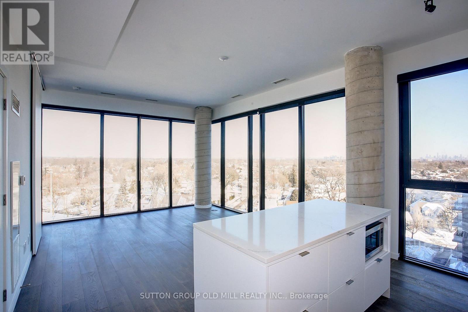 819 - 7 Smith Crescent, Toronto (Stonegate-Queensway), Ontario  M8Z 1N5 - Photo 10 - W12929812