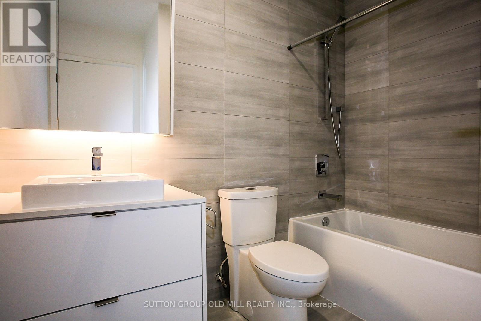 819 - 7 Smith Crescent, Toronto (Stonegate-Queensway), Ontario  M8Z 1N5 - Photo 17 - W12929812