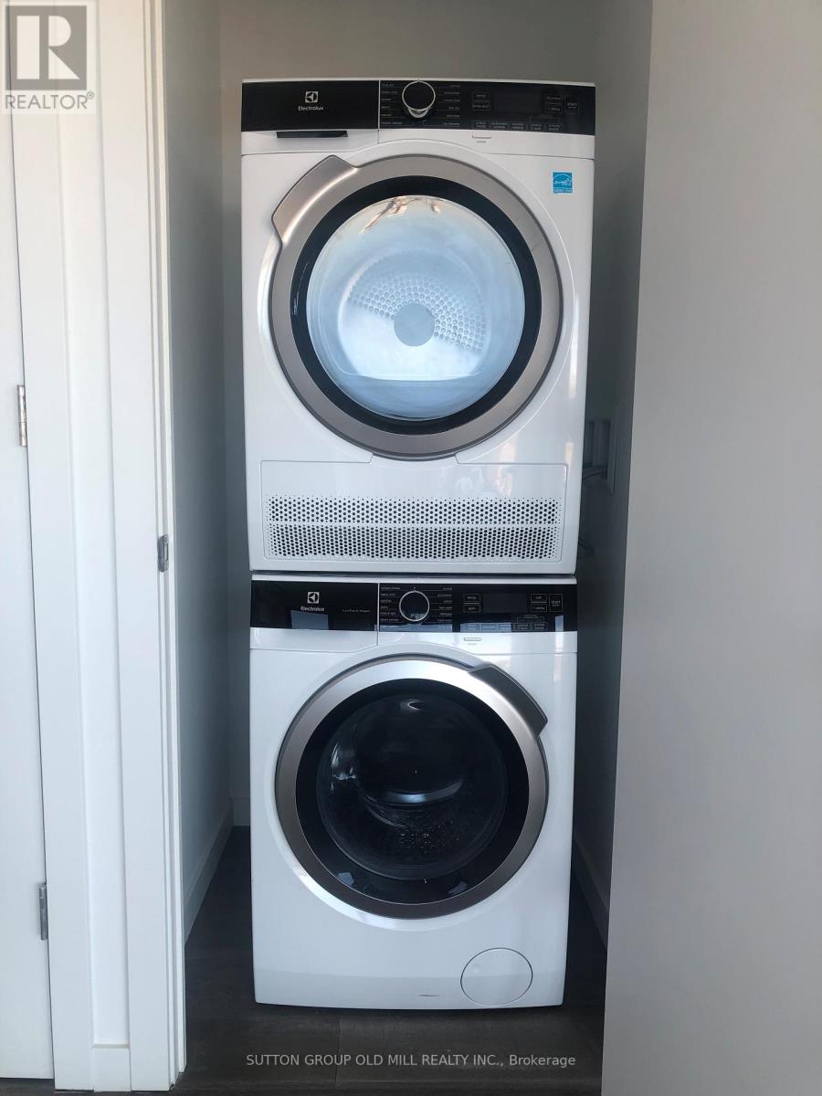 819 - 7 Smith Crescent, Toronto (Stonegate-Queensway), Ontario  M8Z 1N5 - Photo 23 - W12929812