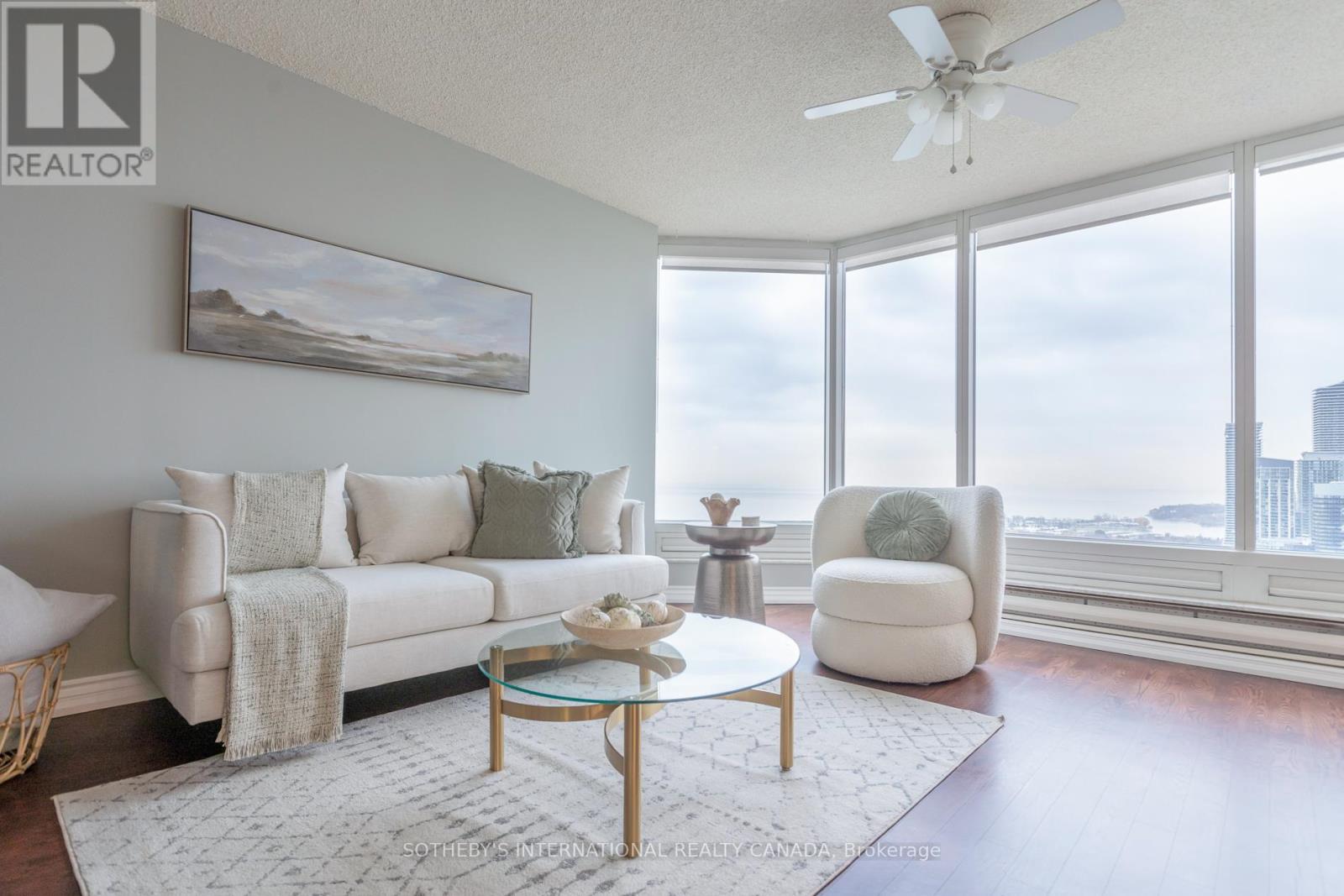 4104 - 1 PALACE PIER COURT, Toronto, Ontario