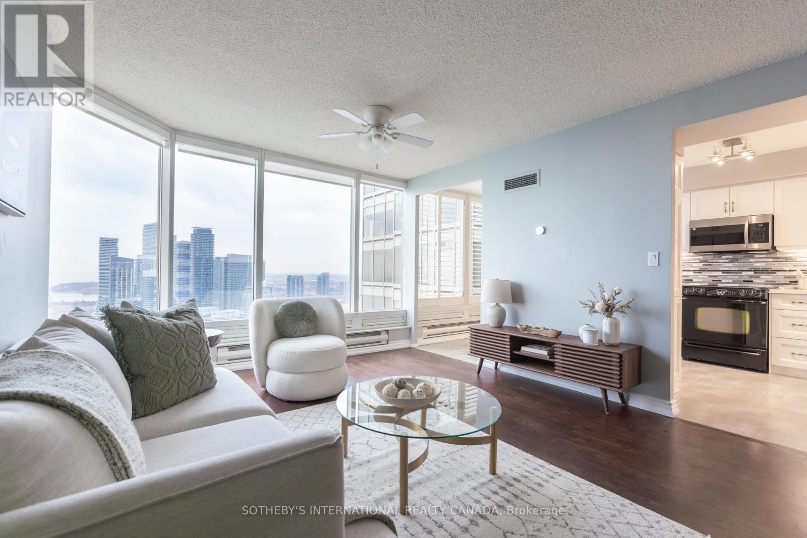 4104 - 1 Palace Pier Court, Toronto, Ontario  M8V 3W9 - Photo 15 - W12929834