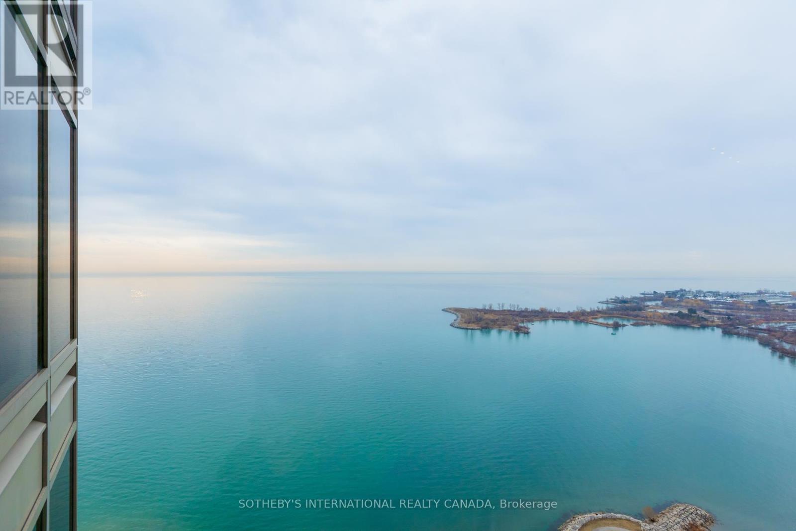 4104 - 1 Palace Pier Court, Toronto, Ontario  M8V 3W9 - Photo 23 - W12929834