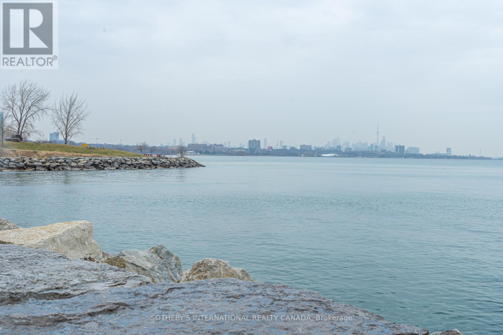 4104 - 1 Palace Pier Court, Toronto, Ontario  M8V 3W9 - Photo 27 - W12929834