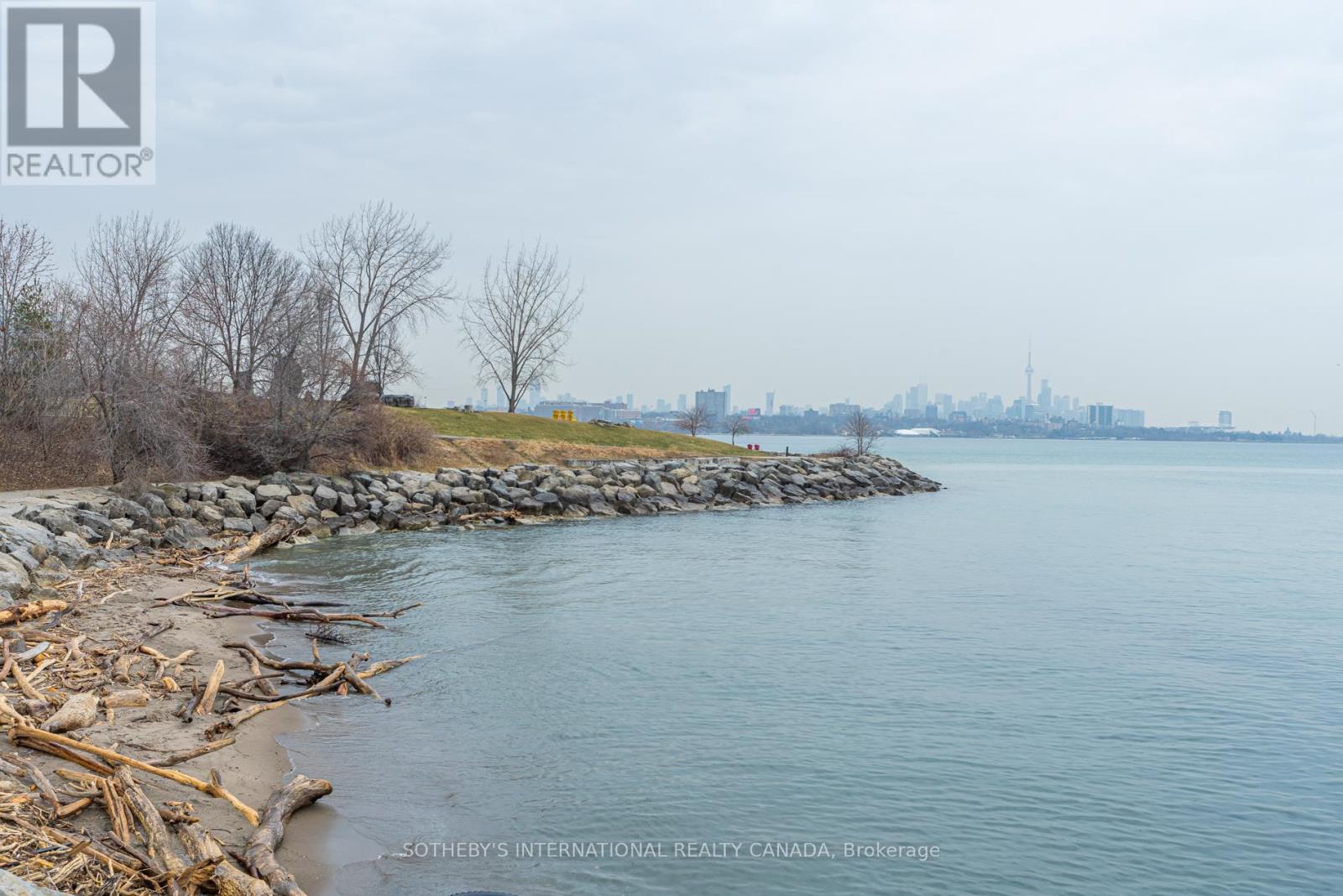 4104 - 1 Palace Pier Court, Toronto, Ontario  M8V 3W9 - Photo 29 - W12929834