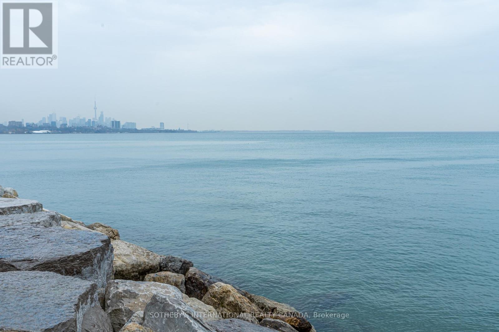 4104 - 1 Palace Pier Court, Toronto, Ontario  M8V 3W9 - Photo 33 - W12929834