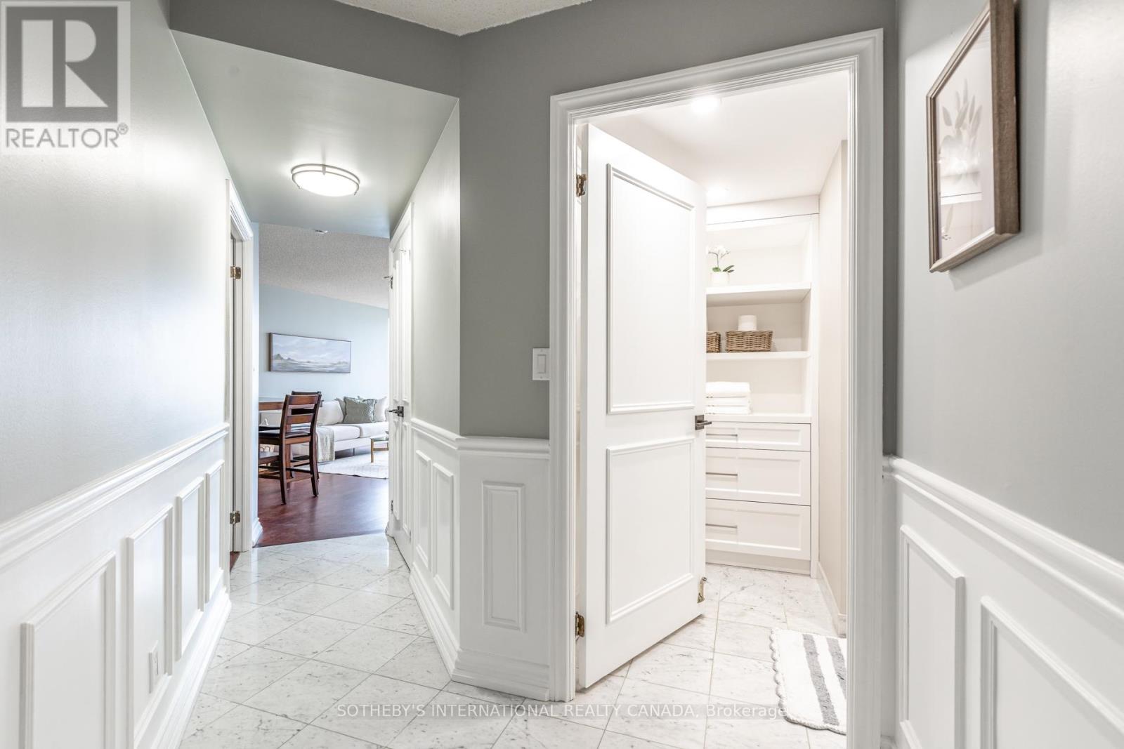 4104 - 1 Palace Pier Court, Toronto, Ontario  M8V 3W9 - Photo 5 - W12929834