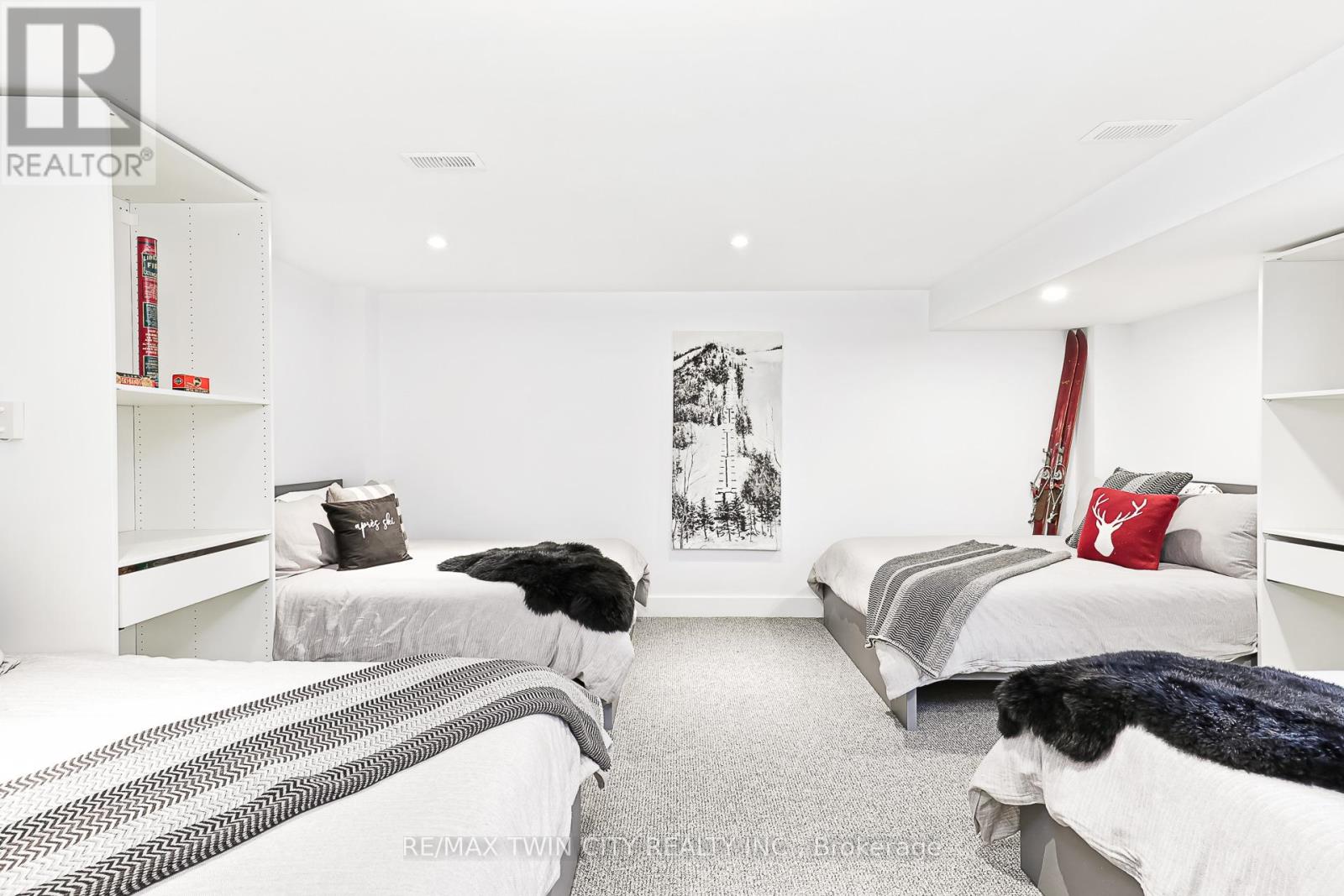 112 Martin Grove, Blue Mountains, Ontario  L9Y 0N5 - Photo 31 - X12929622