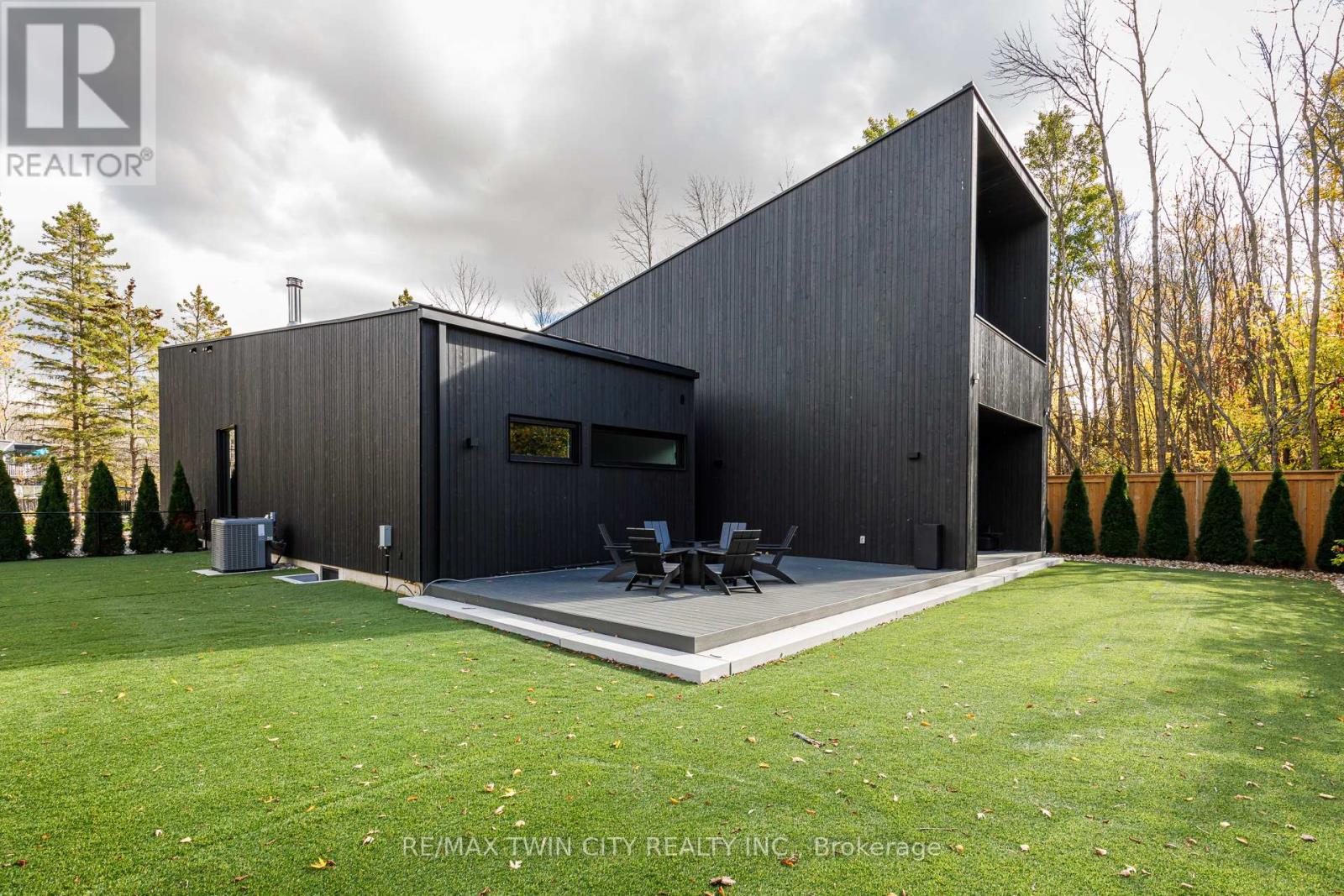 112 Martin Grove, Blue Mountains, Ontario  L9Y 0N5 - Photo 42 - X12929622