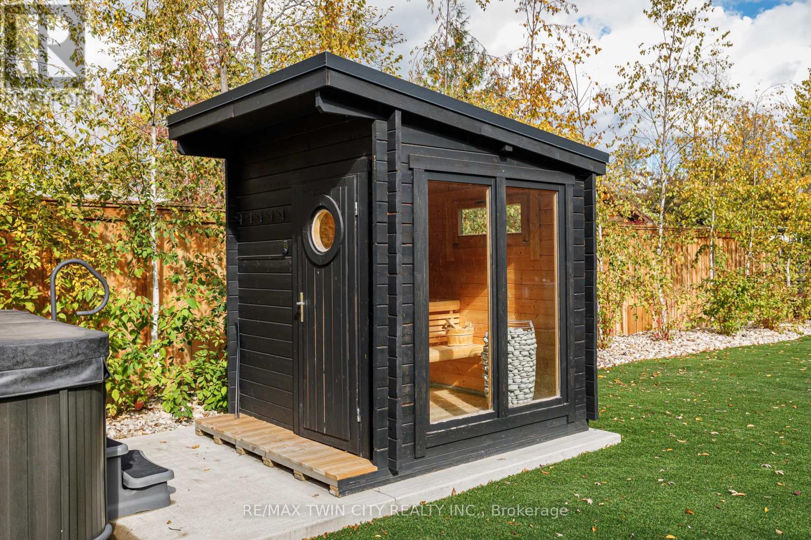 112 Martin Grove, Blue Mountains, Ontario  L9Y 0N5 - Photo 47 - X12929622