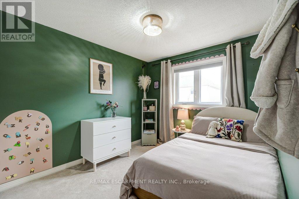 4 Harnesworth Crescent, Hamilton, Ontario  L8B 0J3 - Photo 21 - X12929624