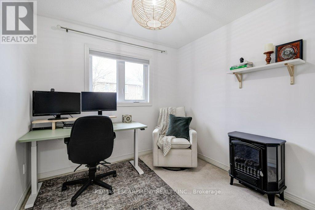 4 Harnesworth Crescent, Hamilton, Ontario  L8B 0J3 - Photo 23 - X12929624