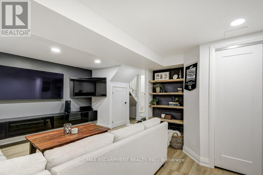 4 Harnesworth Crescent, Hamilton, Ontario  L8B 0J3 - Photo 29 - X12929624