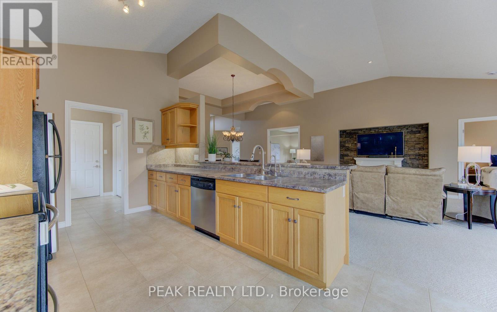 103 Devonshire Drive, Wilmot, Ontario  N3A 4J6 - Photo 25 - X12929650