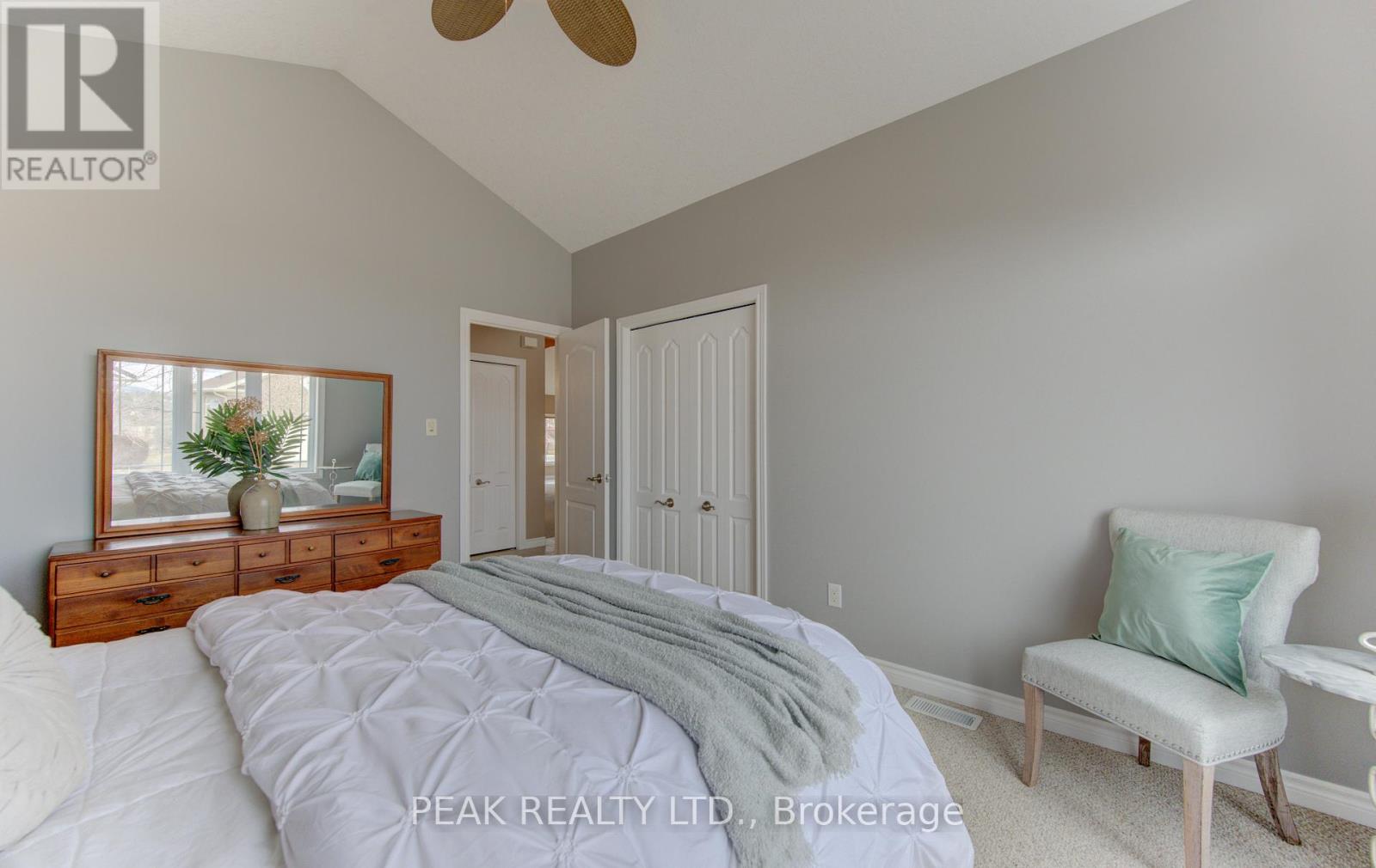 103 Devonshire Drive, Wilmot, Ontario  N3A 4J6 - Photo 7 - X12929650