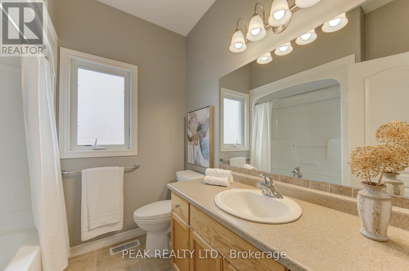 103 Devonshire Drive, Wilmot, Ontario  N3A 4J6 - Photo 8 - X12929650