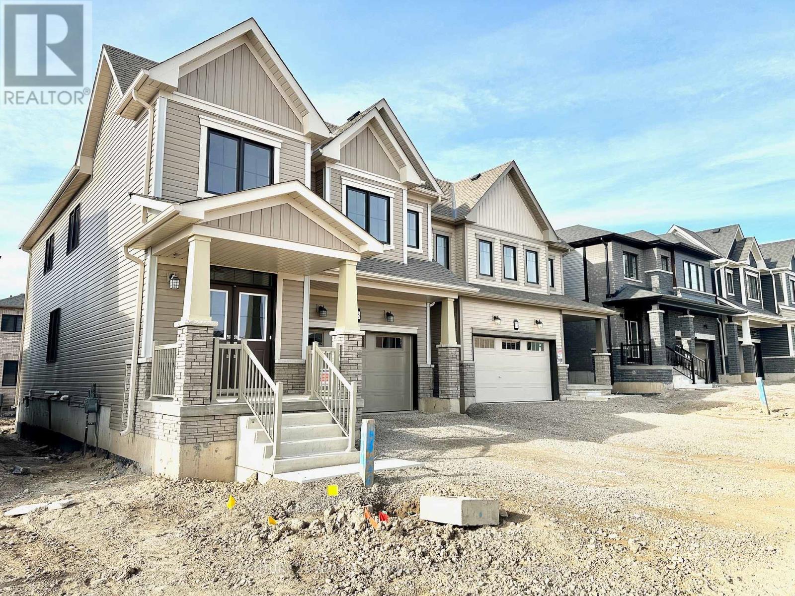 15 Wintergreen Crescent, Haldimand, Ontario  N3W 0H9 - Photo 2 - X12929772