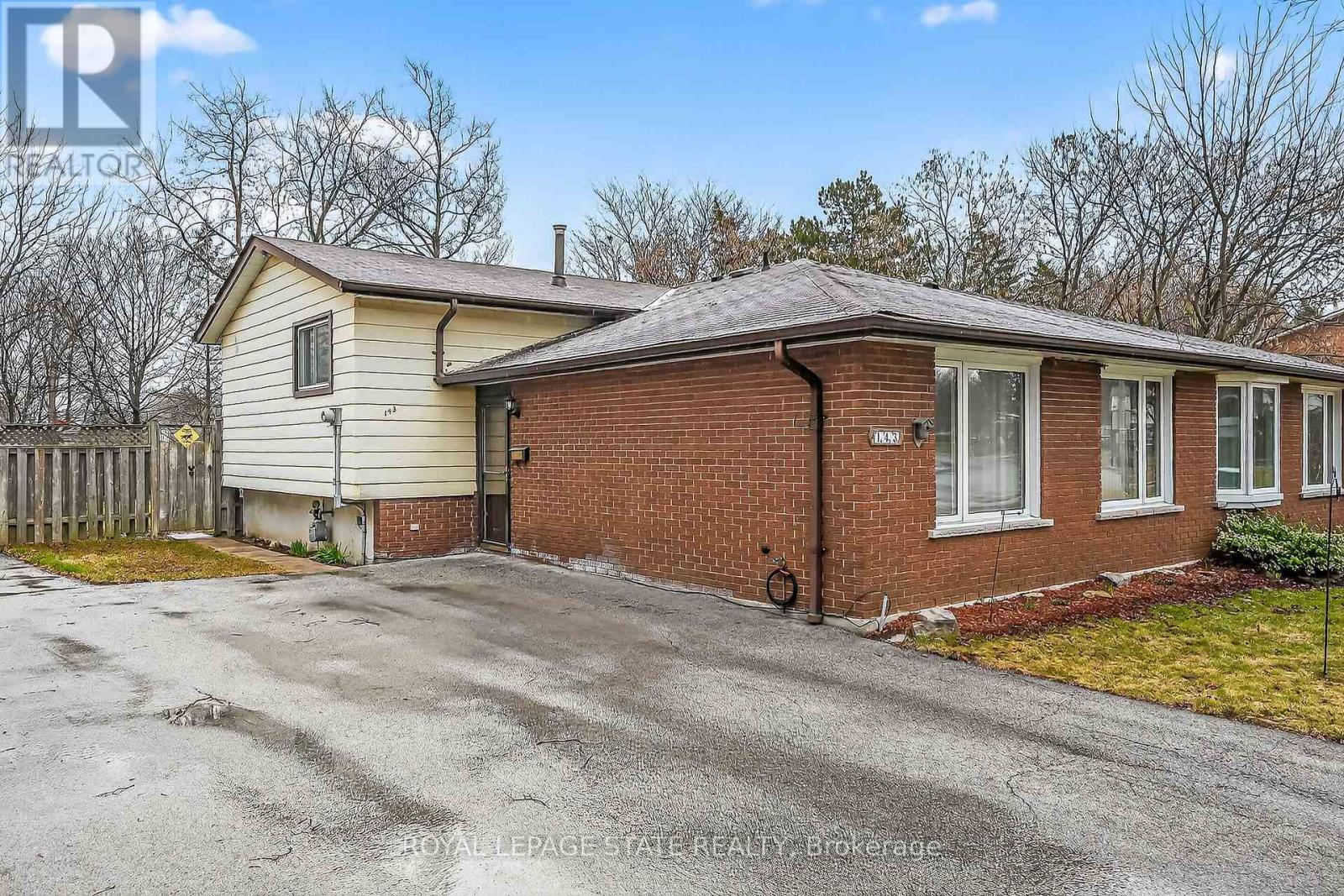 143 Cranbrook Drive, Hamilton, Ontario  L9C 4S5 - Photo 4 - X12929780