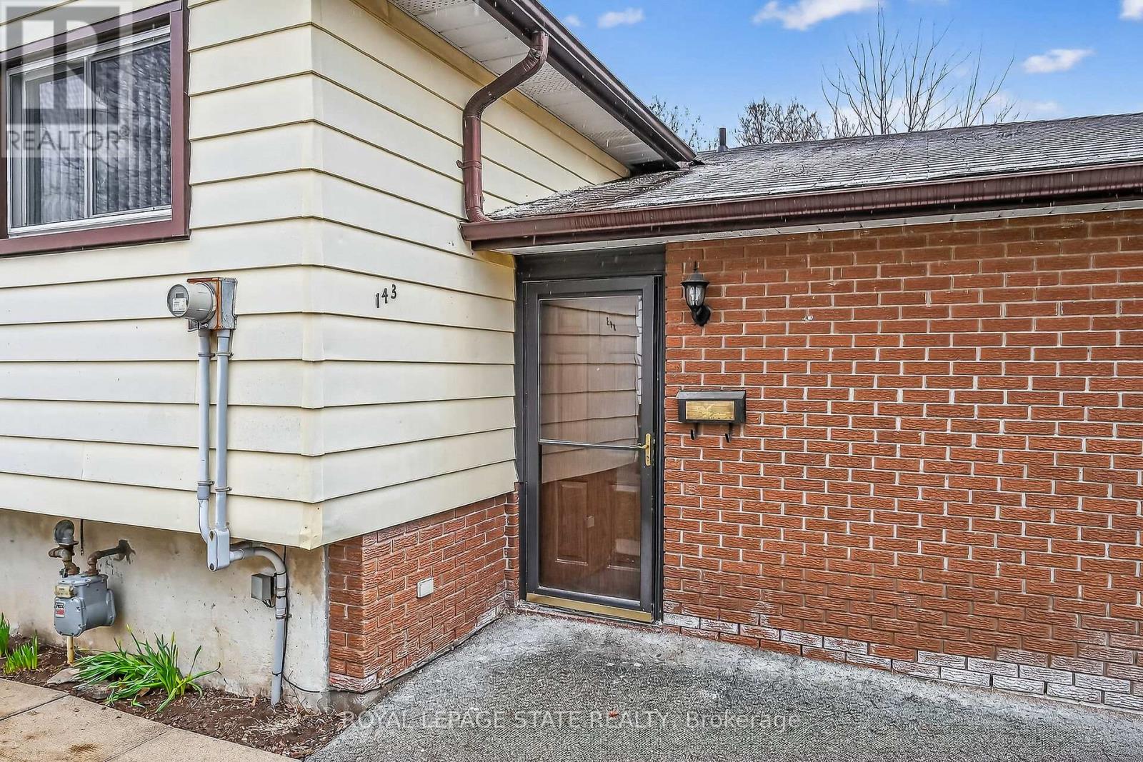 143 Cranbrook Drive, Hamilton, Ontario  L9C 4S5 - Photo 6 - X12929780