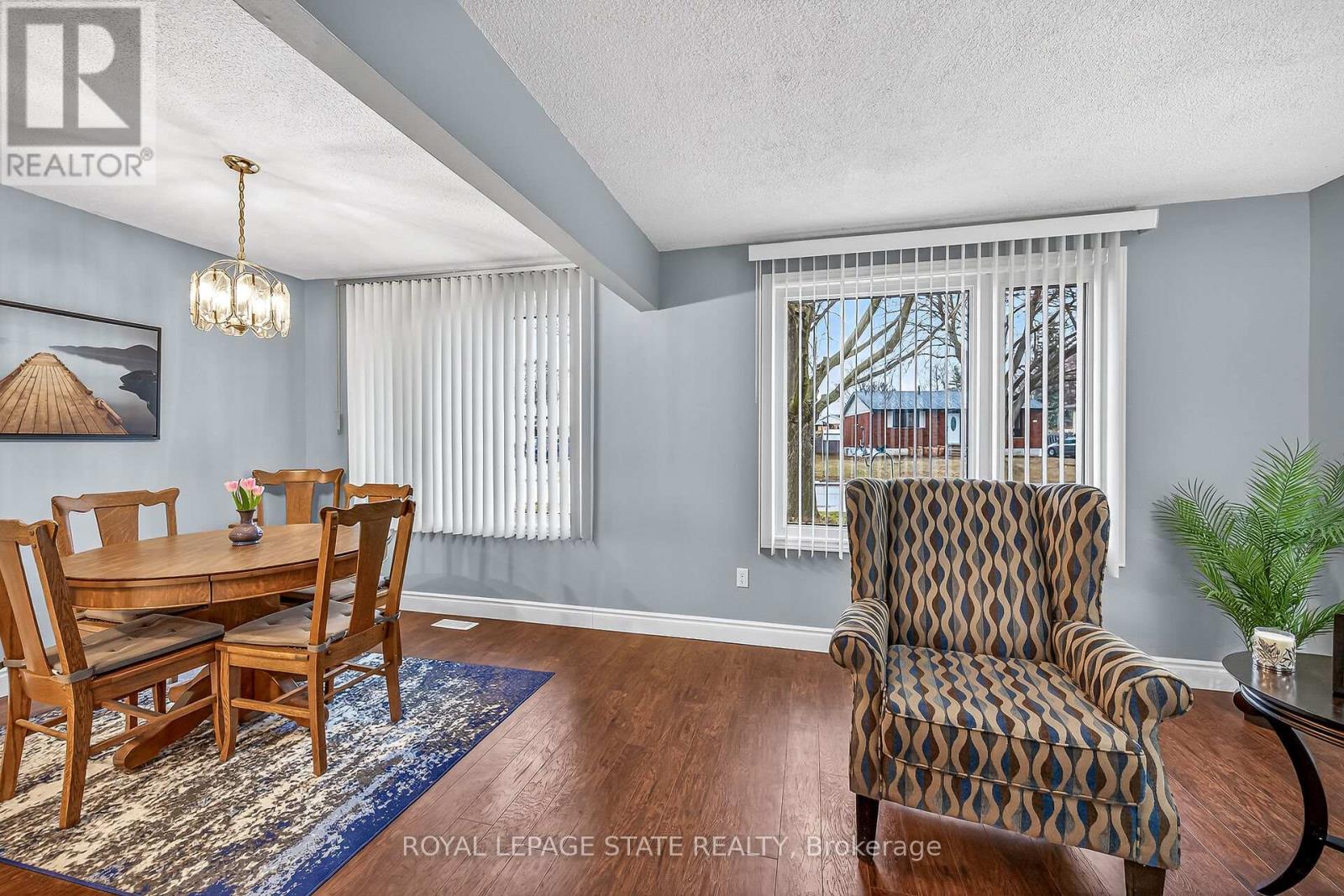 143 Cranbrook Drive, Hamilton, Ontario  L9C 4S5 - Photo 7 - X12929780