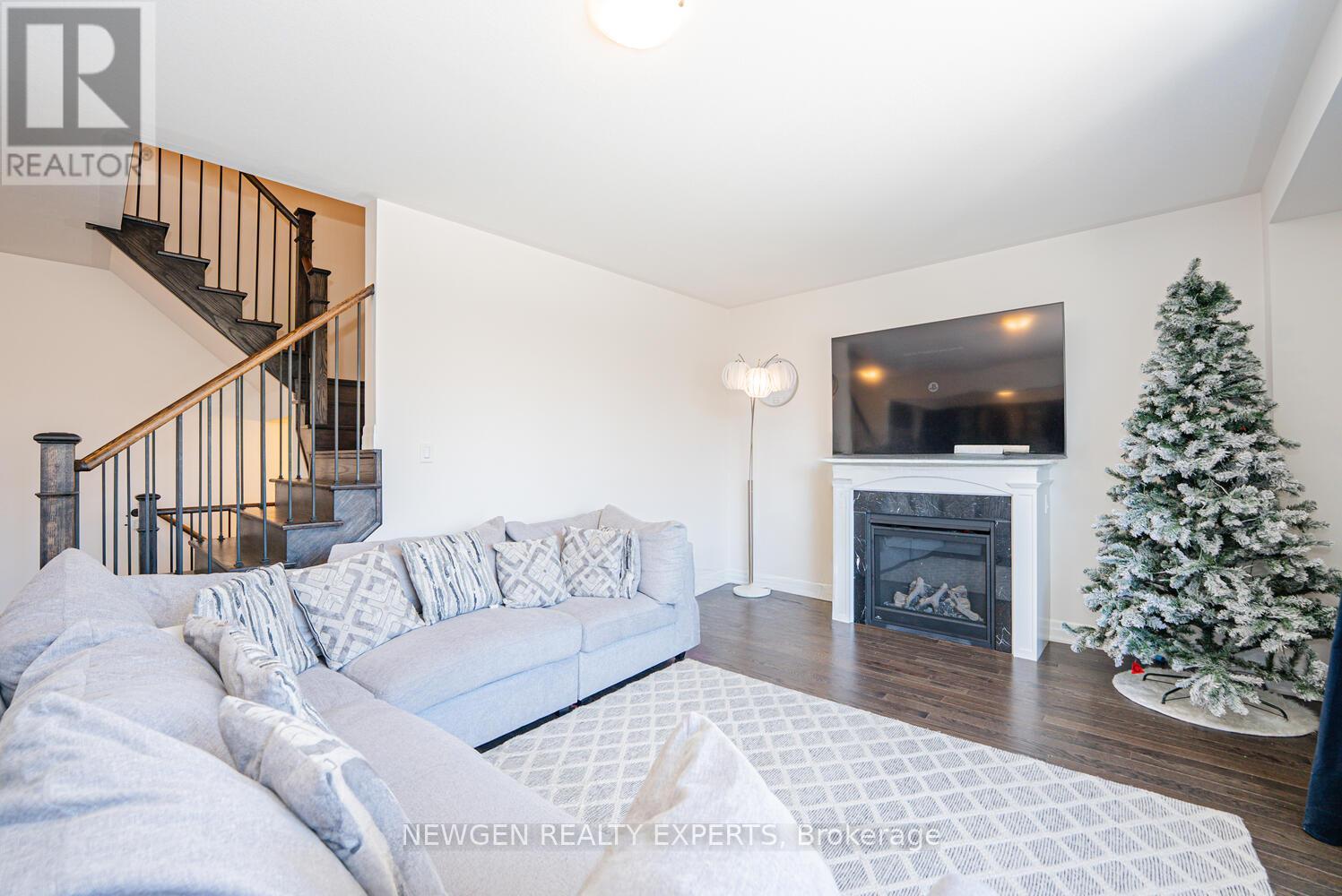 9218 White Oak Avenue N, Niagara Falls, Ontario  L2G 0E9 - Photo 10 - X12929818