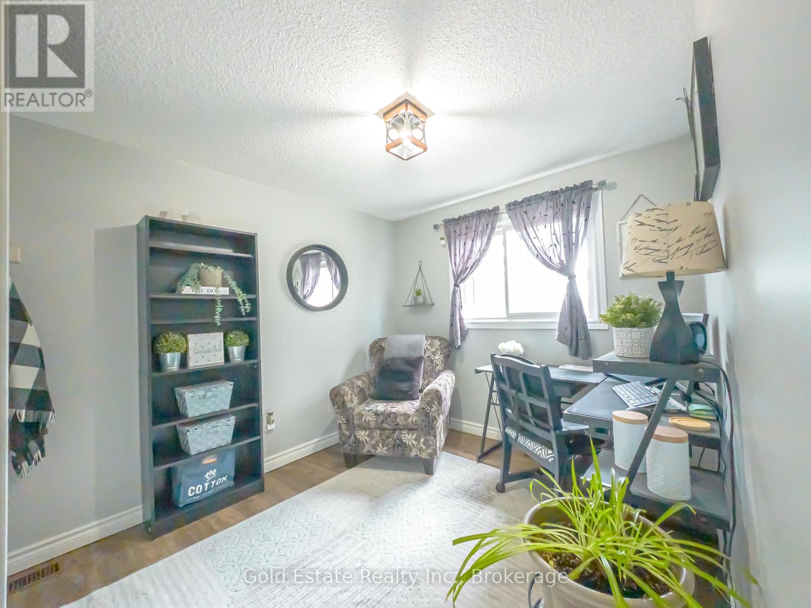 19 - 18 Barry Street, St. Catharines, Ontario  L2R 7J6 - Photo 31 - X12929822