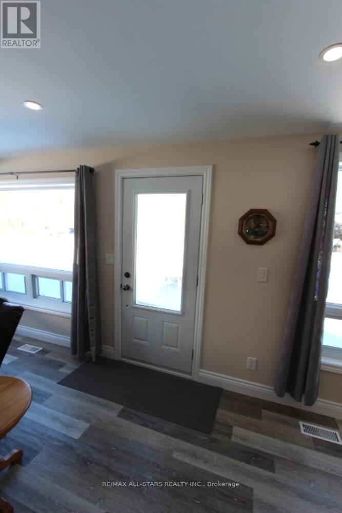 47 Need Street, Kawartha Lakes, Ontario  K0M 1A0 - Photo 4 - X12734954