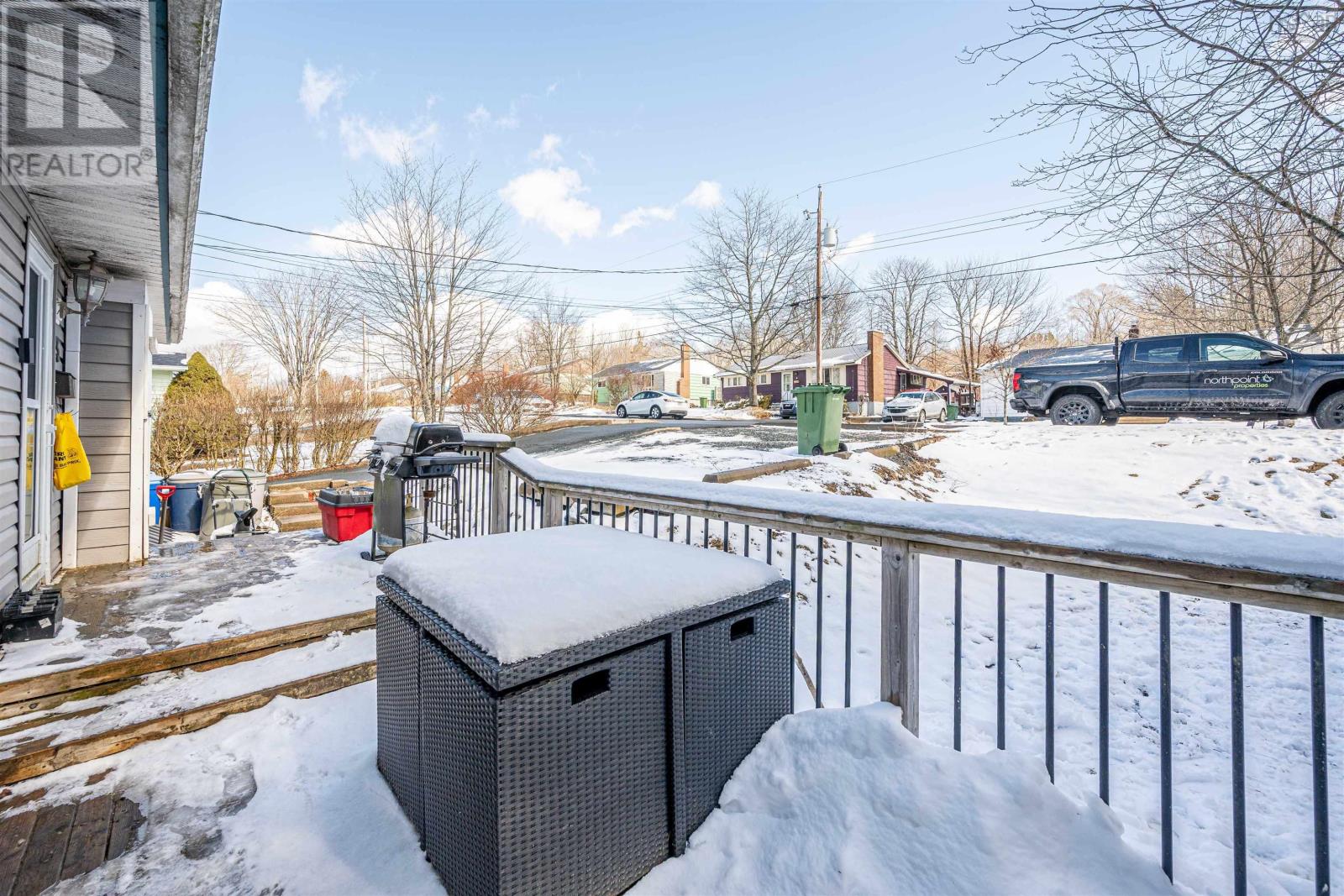 3/3a Pauline Crescent, Dartmouth, Nova Scotia  B2W 2A5 - Photo 3 - 202605692