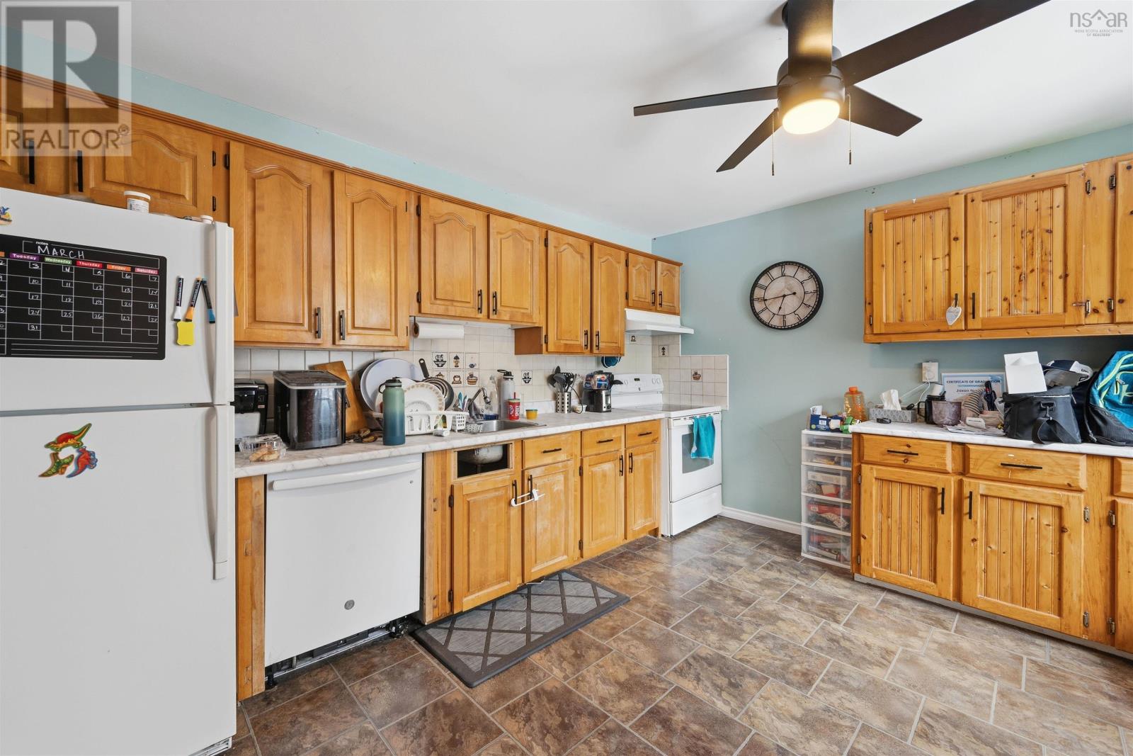 3/3a Pauline Crescent, Dartmouth, Nova Scotia  B2W 2A5 - Photo 33 - 202605692