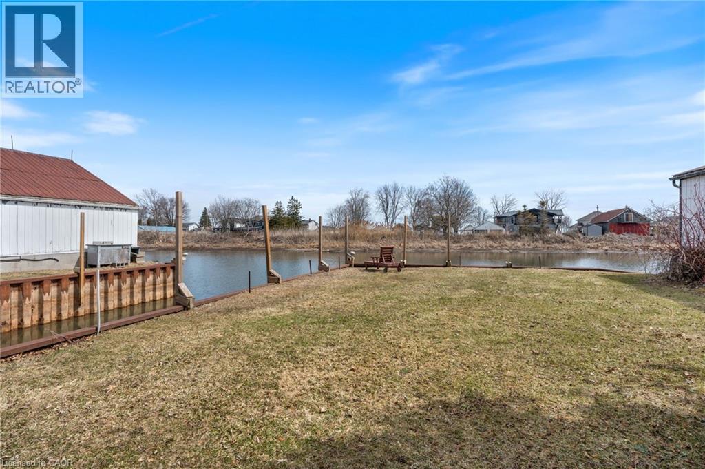 380 Cedar Drive, Turkey Point, Ontario  N6G 1E7 - Photo 18 - 40815735