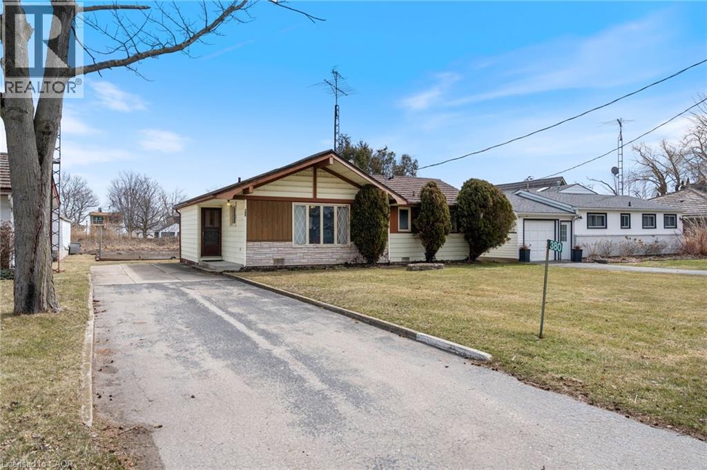 380 Cedar Drive, Turkey Point, Ontario  N6G 1E7 - Photo 2 - 40815735