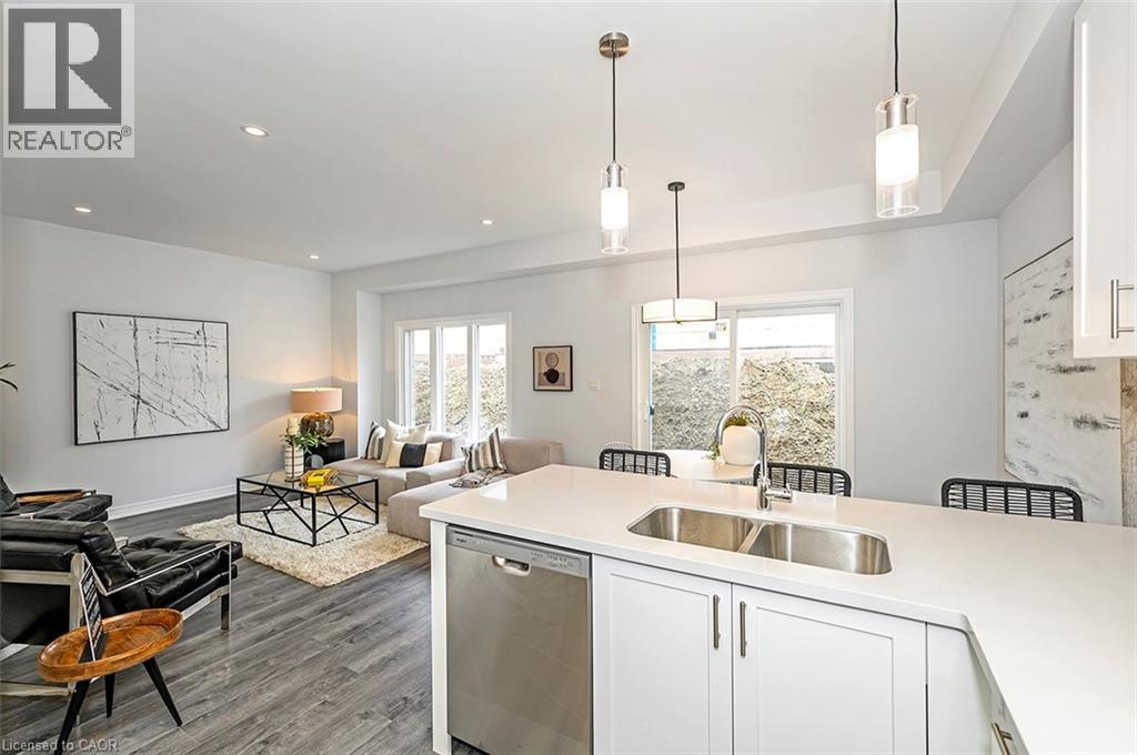 205 Thames Way Unit# 48, Hamilton, Ontario  L0R 1W2 - Photo 15 - 40815698