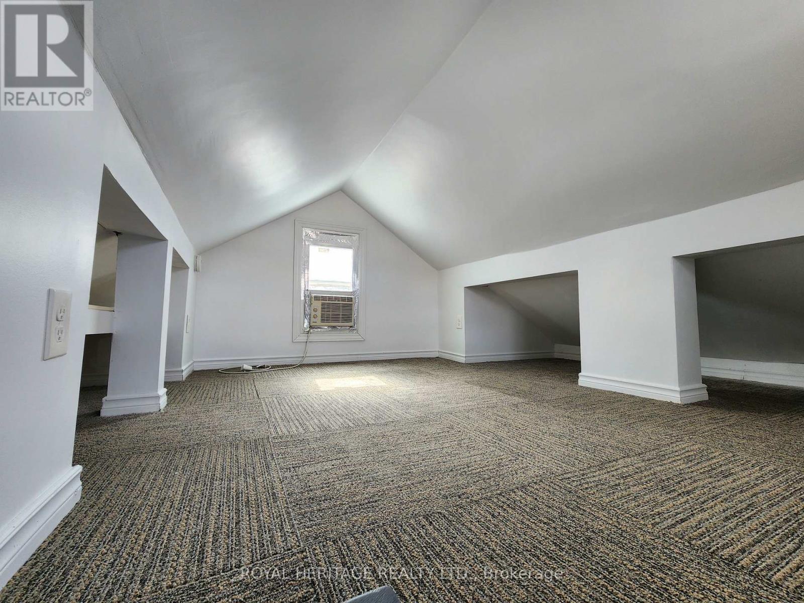 203 Valencia Road, Oshawa, Ontario  L1J 1P2 - Photo 21 - E12929936