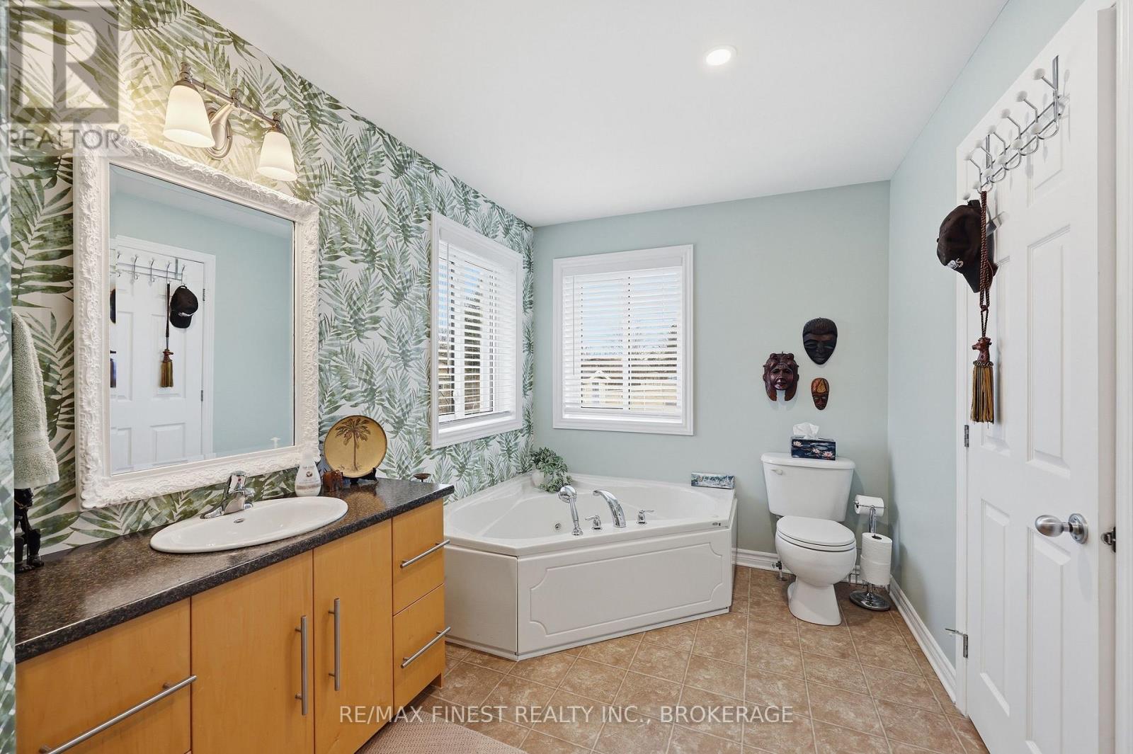 84 Kildare Avenue, Loyalist, Ontario  K7N 1Z5 - Photo 20 - X12929894