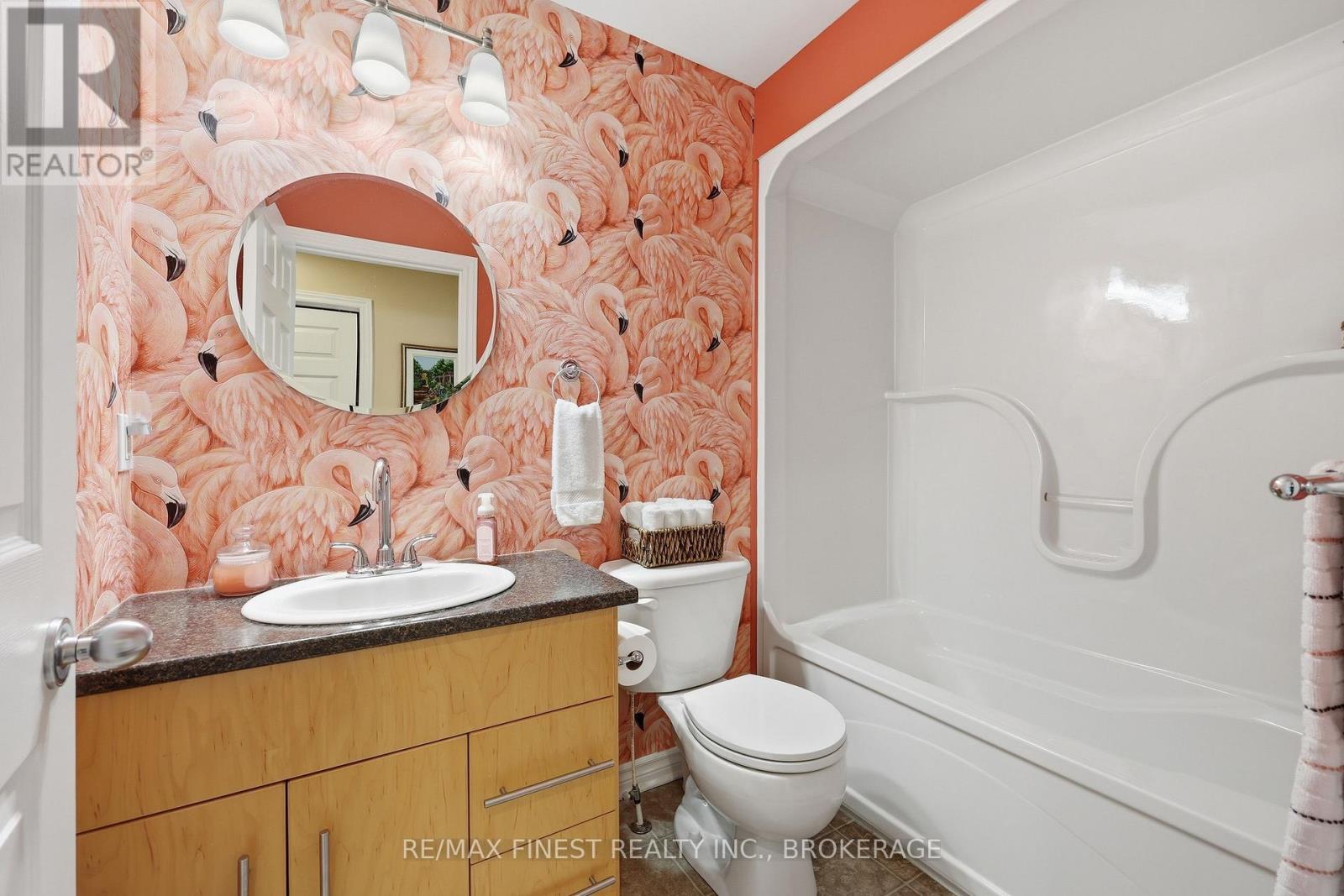 84 Kildare Avenue, Loyalist, Ontario  K7N 1Z5 - Photo 26 - X12929894