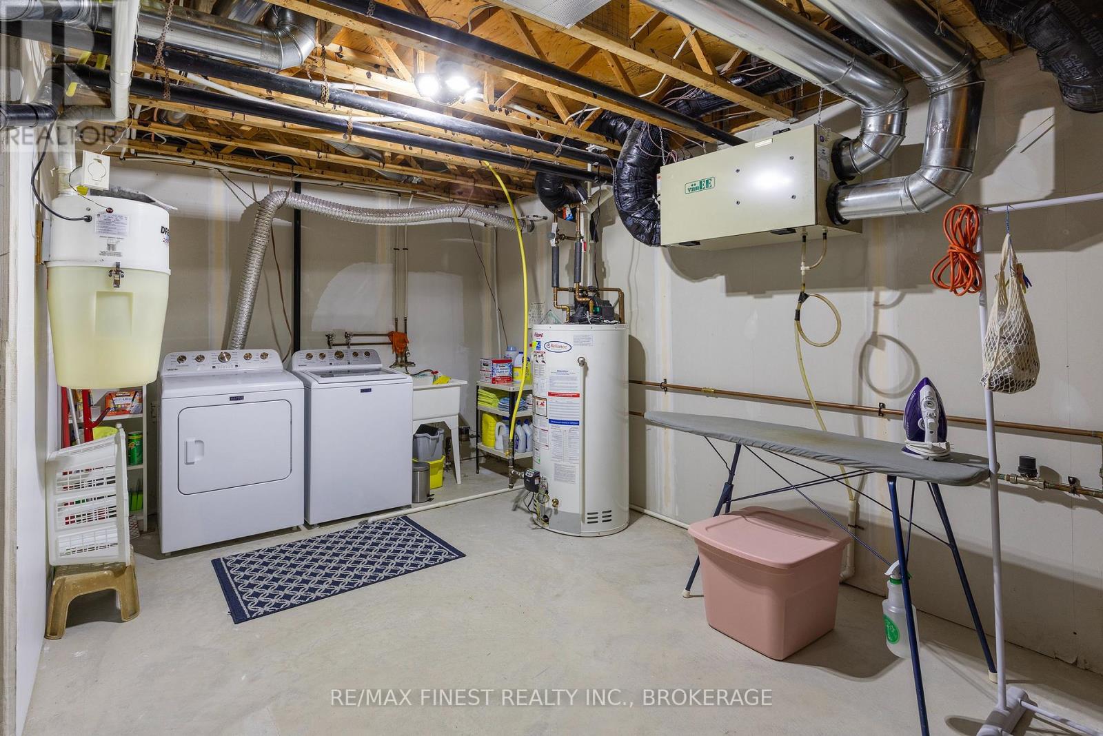 84 Kildare Avenue, Loyalist, Ontario  K7N 1Z5 - Photo 36 - X12929894