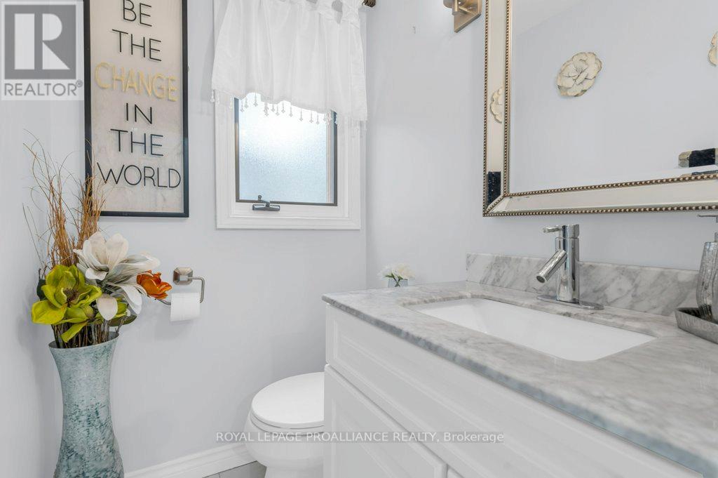 6 Bridlewood Lane, Quinte West, Ontario  K8V 6N4 - Photo 23 - X12929972