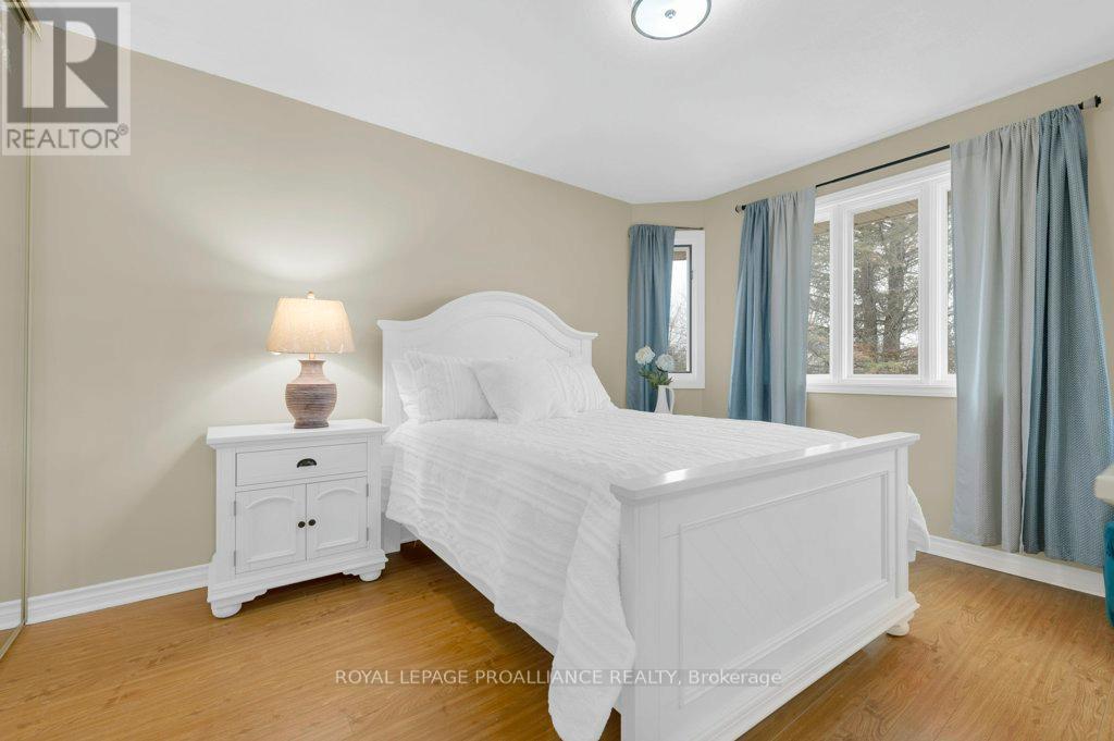 6 Bridlewood Lane, Quinte West, Ontario  K8V 6N4 - Photo 33 - X12929972