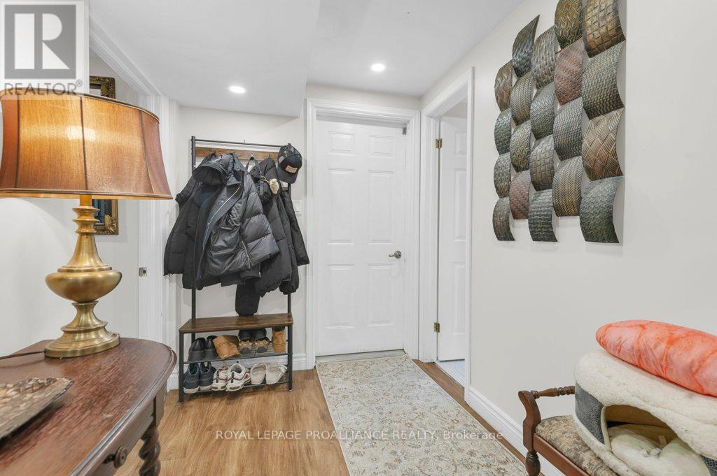 6 Bridlewood Lane, Quinte West, Ontario  K8V 6N4 - Photo 34 - X12929972