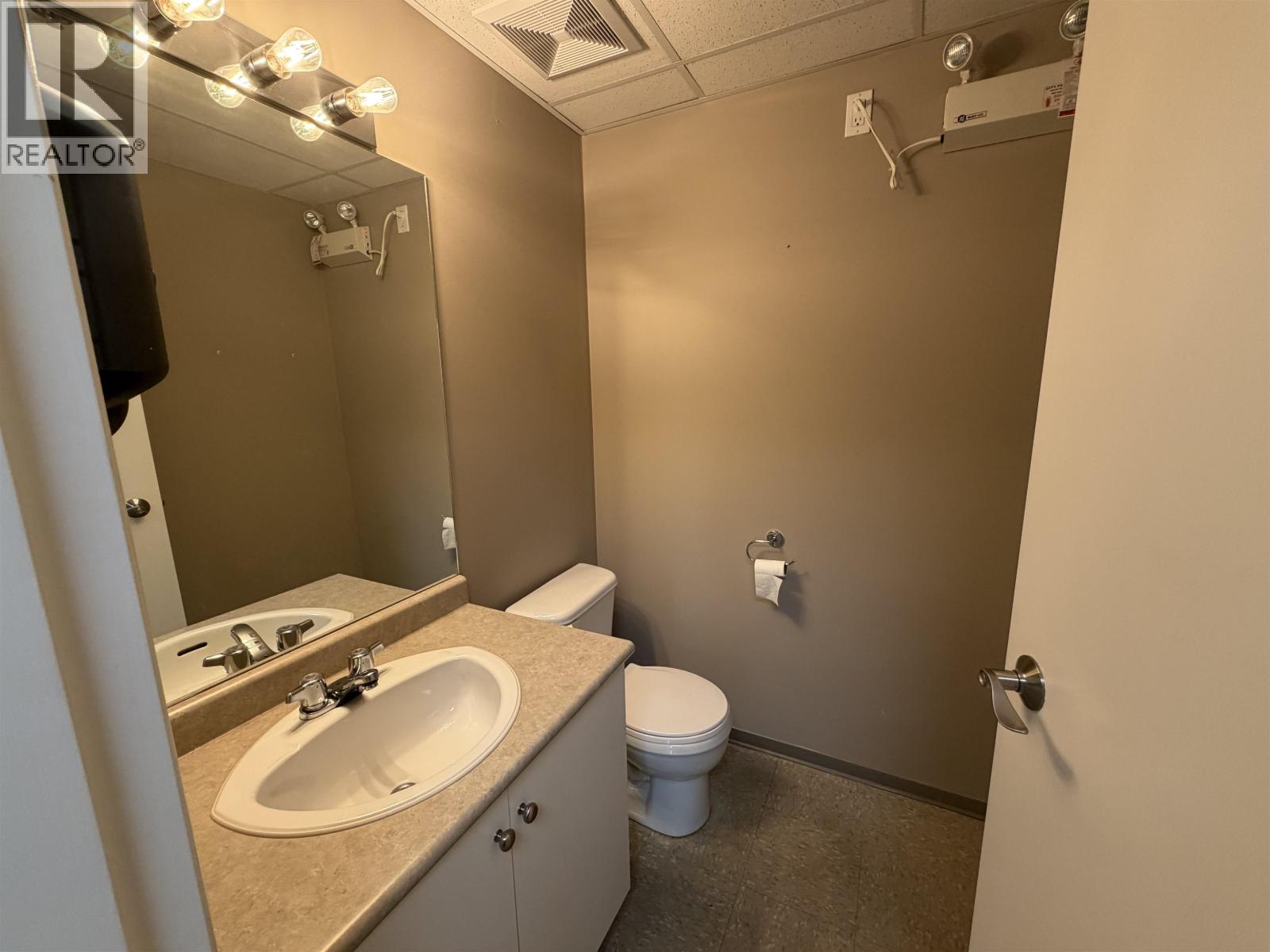 102 20285 Stewart Crescent, Maple Ridge, British Columbia  V2X 8G1 - Photo 9 - C8077073