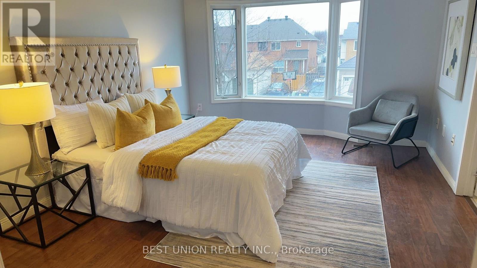 320 Country Glen Road, Markham, Ontario  L6B 1C5 - Photo 15 - N12907794