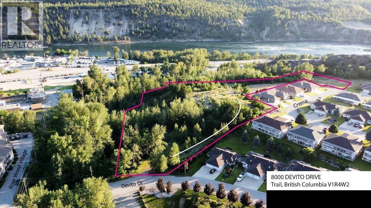 8000 DEVITO Drive, Trail, British Columbia